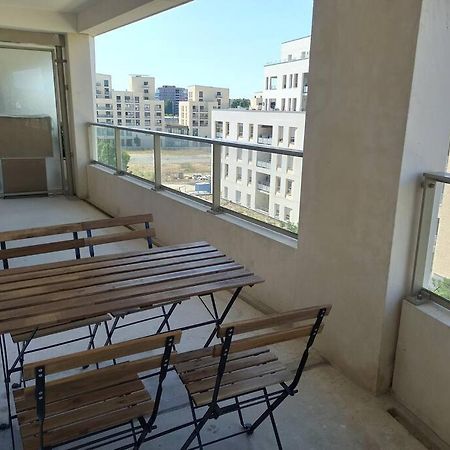 Centre Ville, Parking, Transport En Commun Au Pied De L'Immeuble Bordeaux Exterior foto
